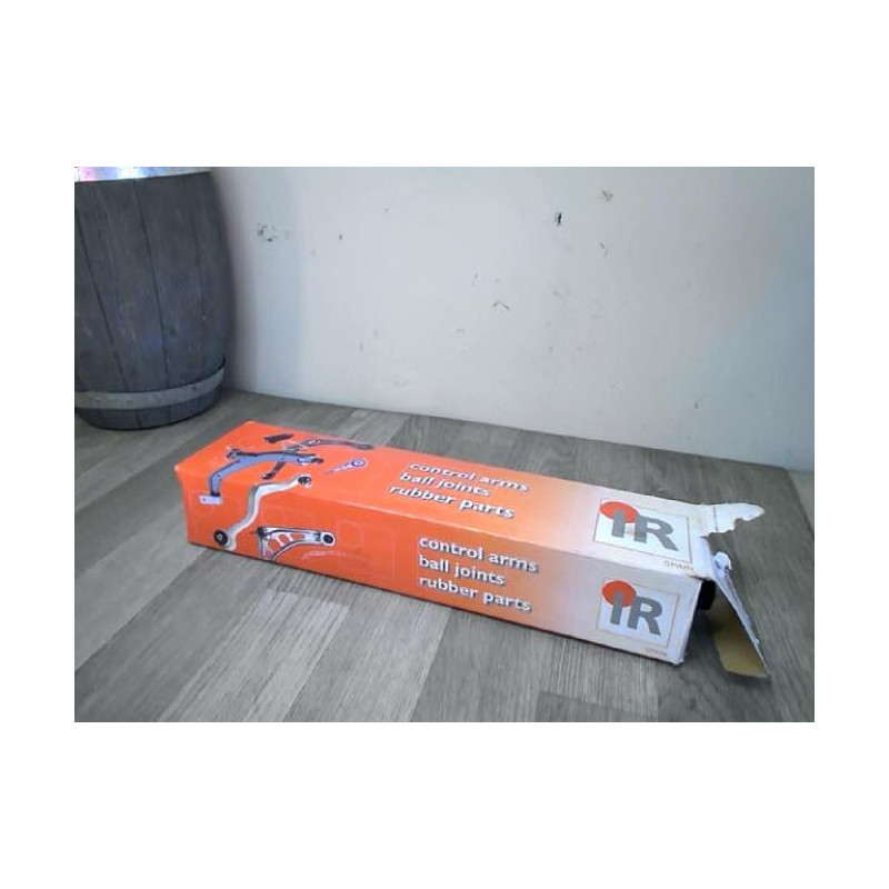 Bras de suspension superieur avant droit PEUGEOT 309 PHASE 2 d’occasion