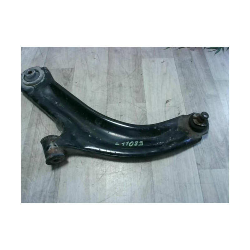 Triangle inferieur avant gauche RENAULT CLIO 3 PHASE 1 d’occasion