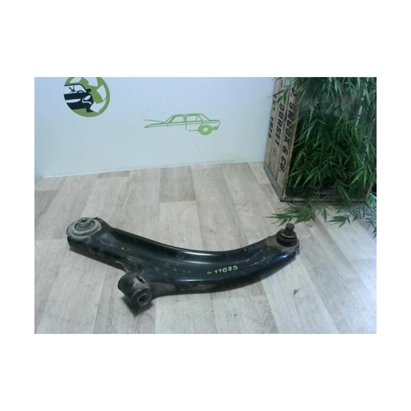 Triangle inferieur avant gauche RENAULT CLIO 3 PHASE 1 d’occasion
