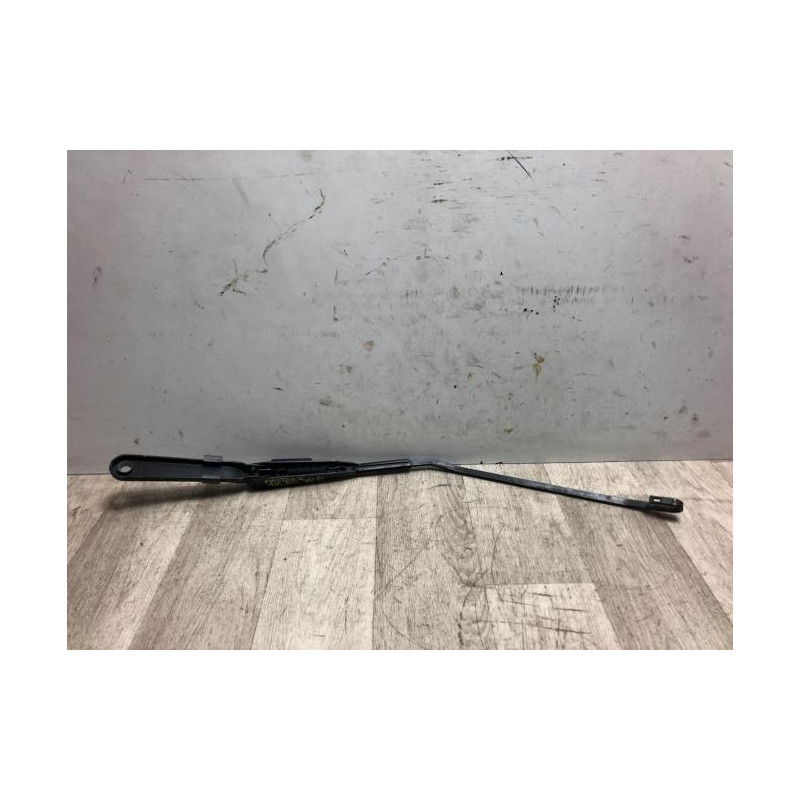 Bras essuie glace avant droit RENAULT MASTER d’occasion