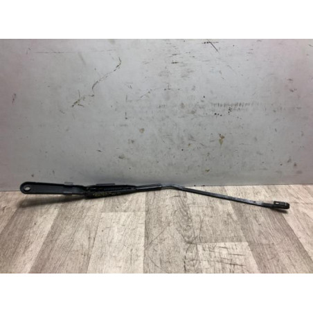 Bras essuie glace avant droit RENAULT MASTER d’occasion