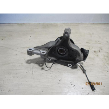 Moyeu avant droit RENAULT LAGUNA 3 PHASE 1 d’occasion