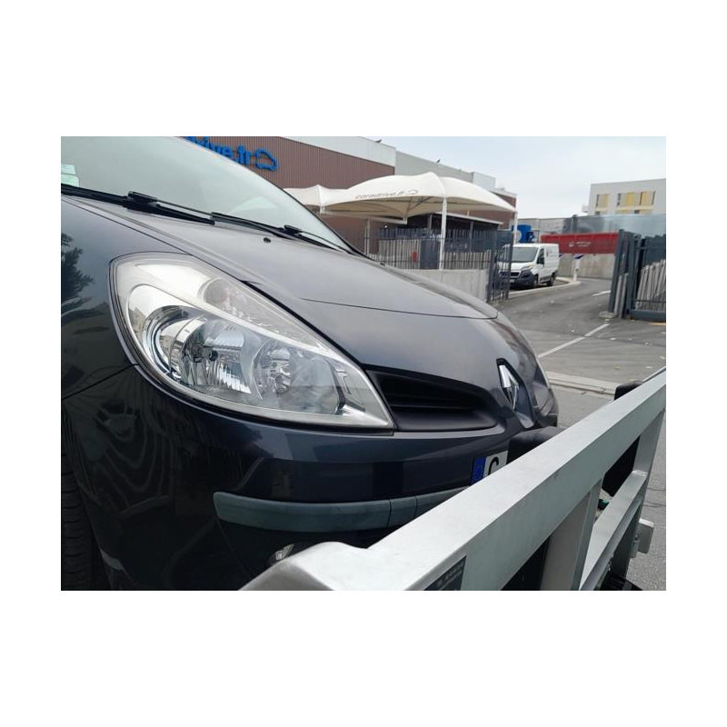 Interrupteur de leve vitre avant gauche RENAULT CLIO 3 PHASE 1 d’occasion