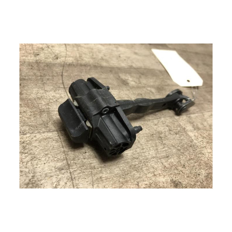 Tirant de porte arriere gauche FORD FIESTA 6 PHASE 1 d’occasion