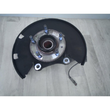 Moyeu avant droit OPEL ASTRA J PHASE 1 d’occasion