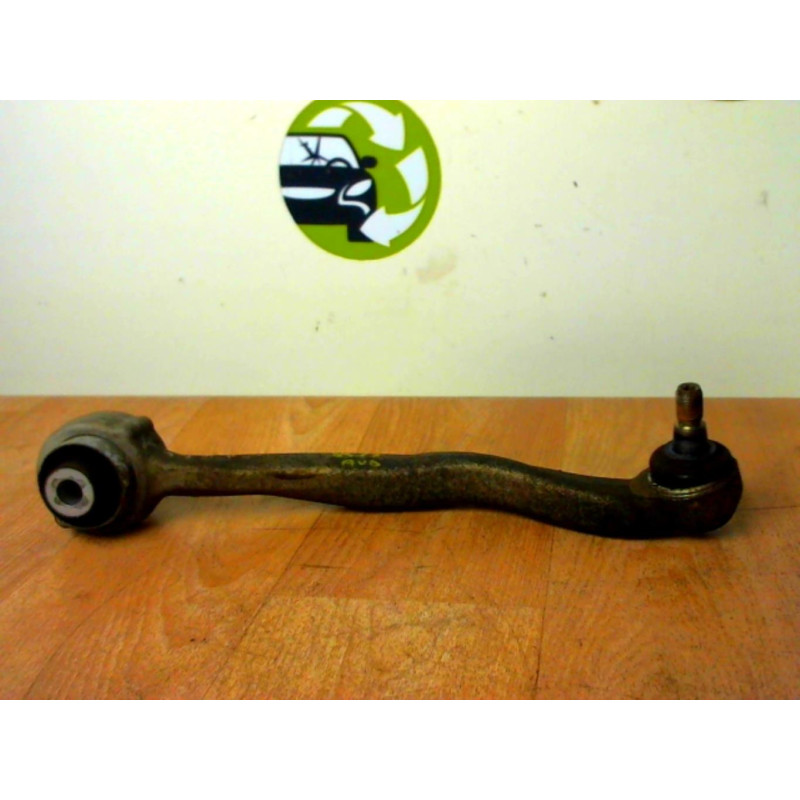 Bras de suspension superieur avant droit MERCEDES CLASSE C 204 PHASE 2 COUPE d’occasion