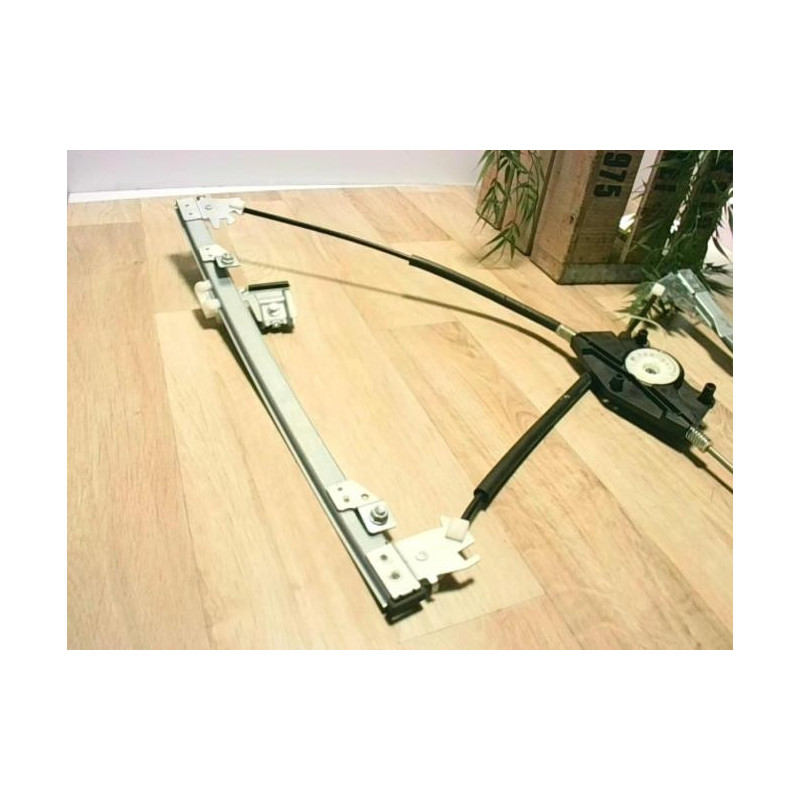 Mecanisme de leve vitre electrique avant gauche SEAT LEON 1 d’occasion