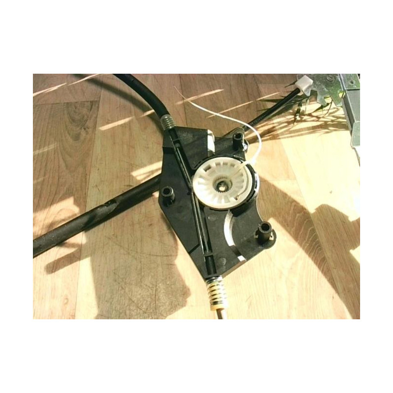 Mecanisme de leve vitre electrique avant gauche SEAT LEON 1 d’occasion