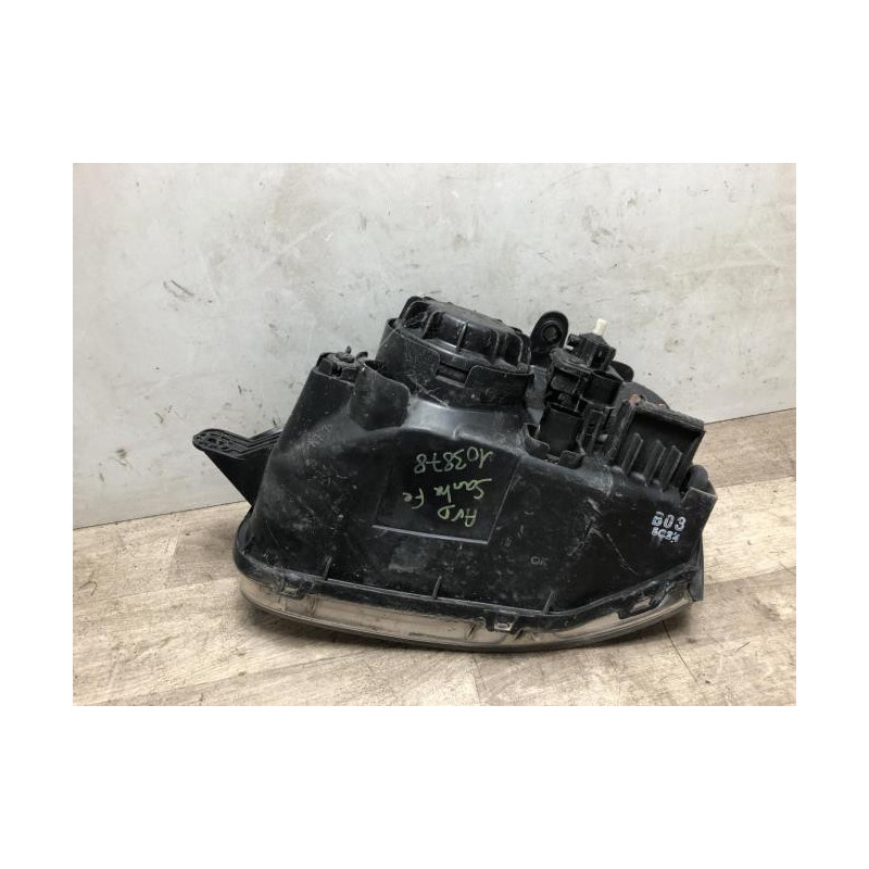 Optique avant principal droit (feux)(phare) HYUNDAI SANTA FE 1 d’occasion