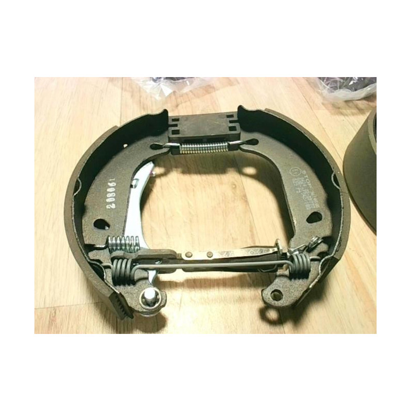 Kit de freins arriere RENAULT R21 PHASE 1 d’occasion
