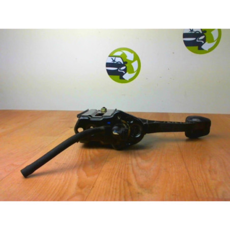 Pedalier d'embrayage VOLKSWAGEN NEW BEETLE 1 PHASE 1 d’occasion
