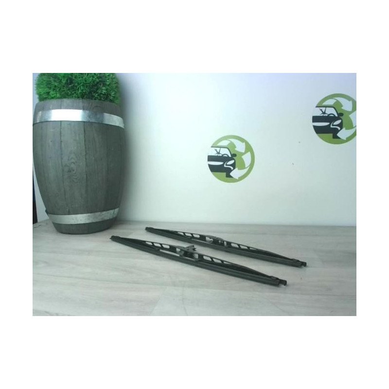 Balais essuie glace avant FORD FIESTA 2 d’occasion