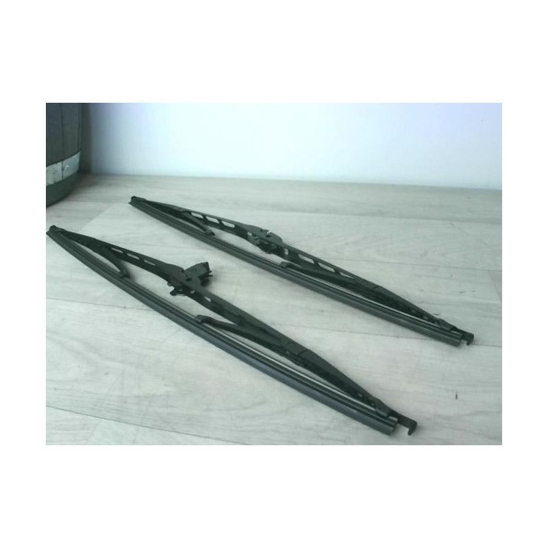 Balais essuie glace avant FORD FIESTA 2 d’occasion