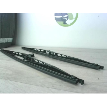 Balais essuie glace avant FORD FIESTA 2 d’occasion