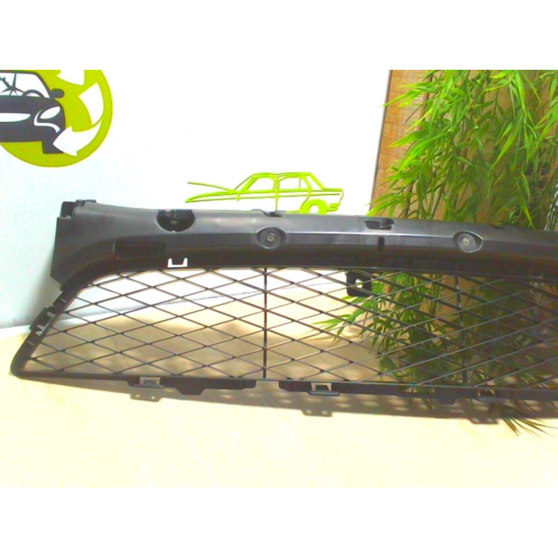 Grille de pare choc MAZDA 3 3 PHASE 2 d’occasion