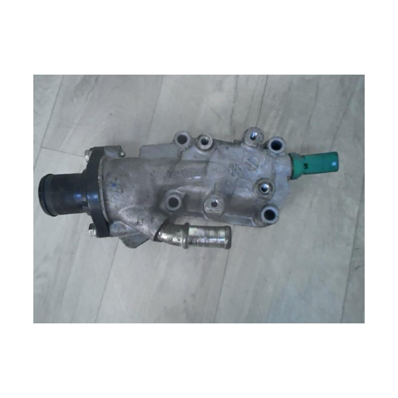 Boitier eau PEUGEOT 307 PHASE 1 d’occasion