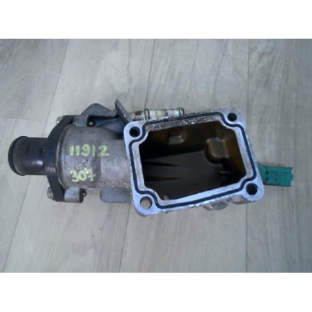 Boitier eau PEUGEOT 307 PHASE 1 d’occasion