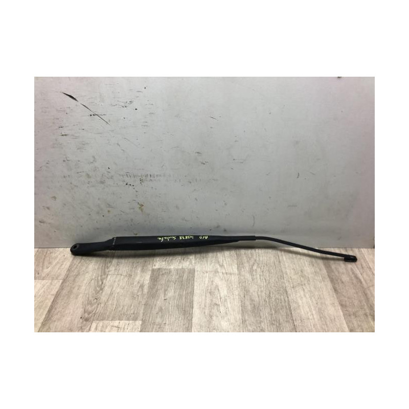 Bras essuie glace avant droit HYUNDAI SANTA FE 1 d’occasion
