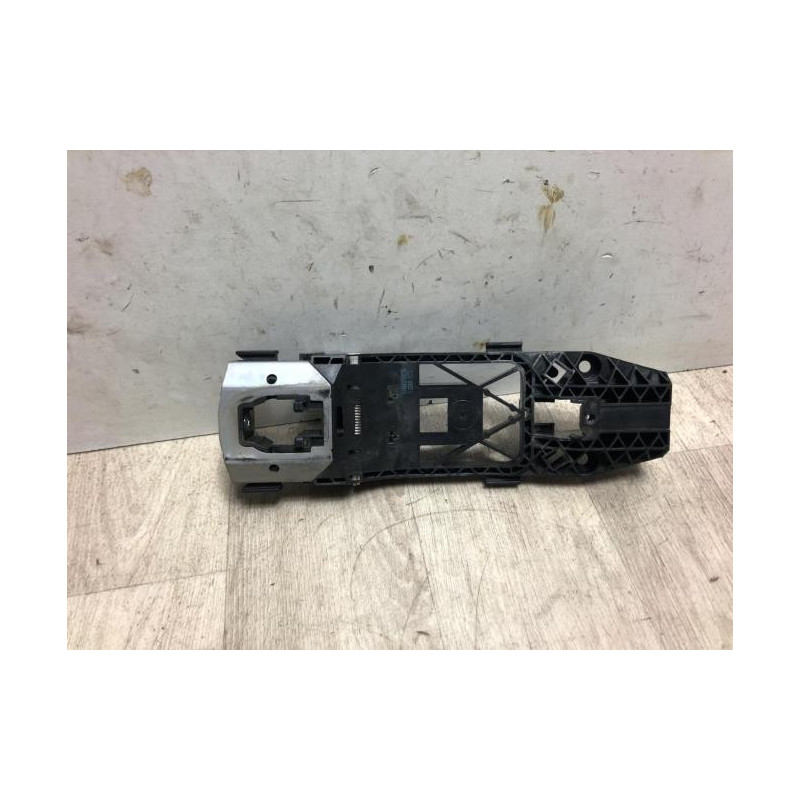Support poignee porte avant gauche VOLKSWAGEN GOLF 6 d’occasion