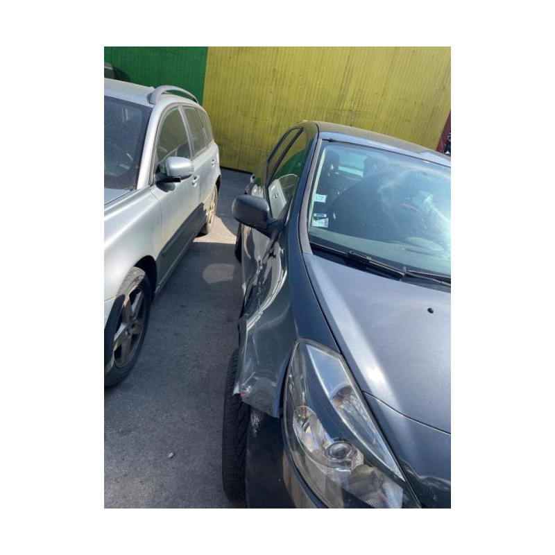 Poignee porte arriere gauche RENAULT CLIO 3 PHASE 1 d’occasion