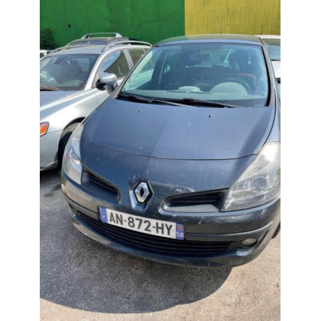 Poignee porte arriere gauche RENAULT CLIO 3 PHASE 1 d’occasion