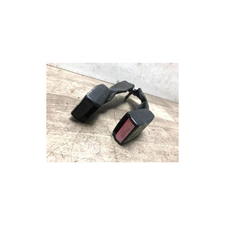 Attache ceinture arriere gauche DACIA SANDERO 1 d’occasion