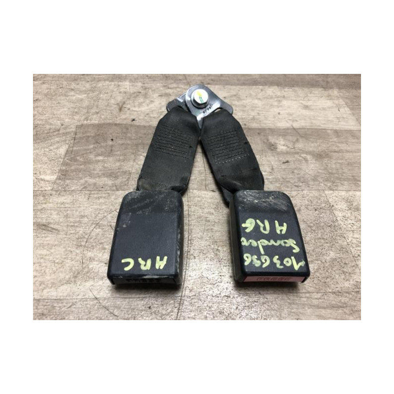Attache ceinture arriere gauche DACIA SANDERO 1 d’occasion
