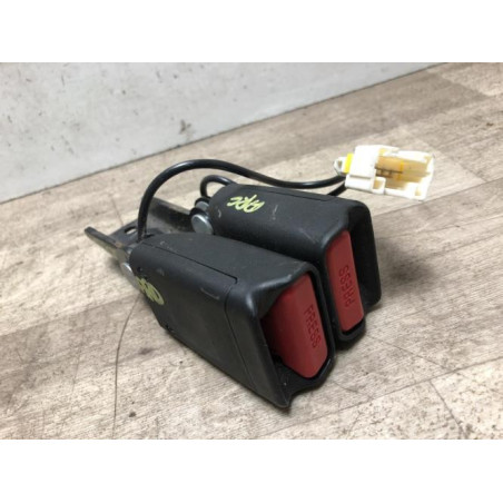Attache ceinture arriere droit CITROEN C4 2 PHASE 1 d’occasion