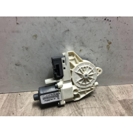 Moteur leve vitre arriere droit PEUGEOT 407 PHASE 1 d’occasion