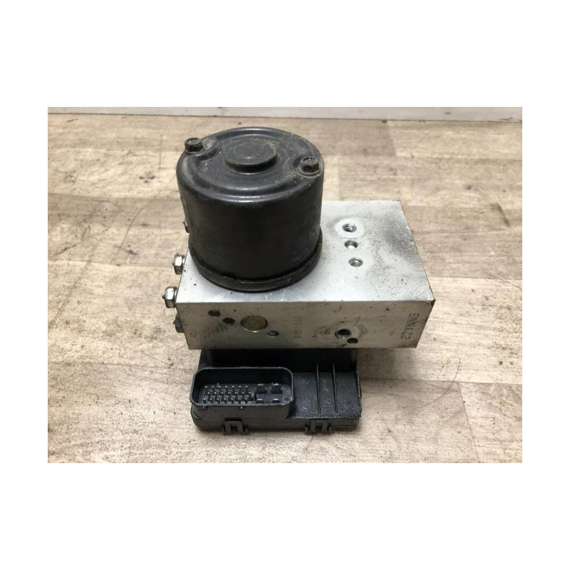 Bloc ABS (freins anti-blocage) HYUNDAI SANTA FE 1 d’occasion