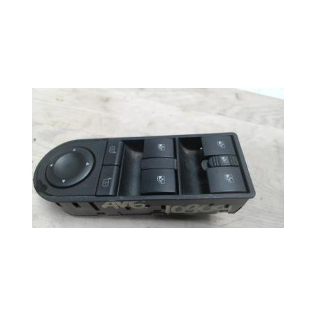 Interrupteur de leve vitre avant gauche OPEL ASTRA H PHASE 1 d’occasion