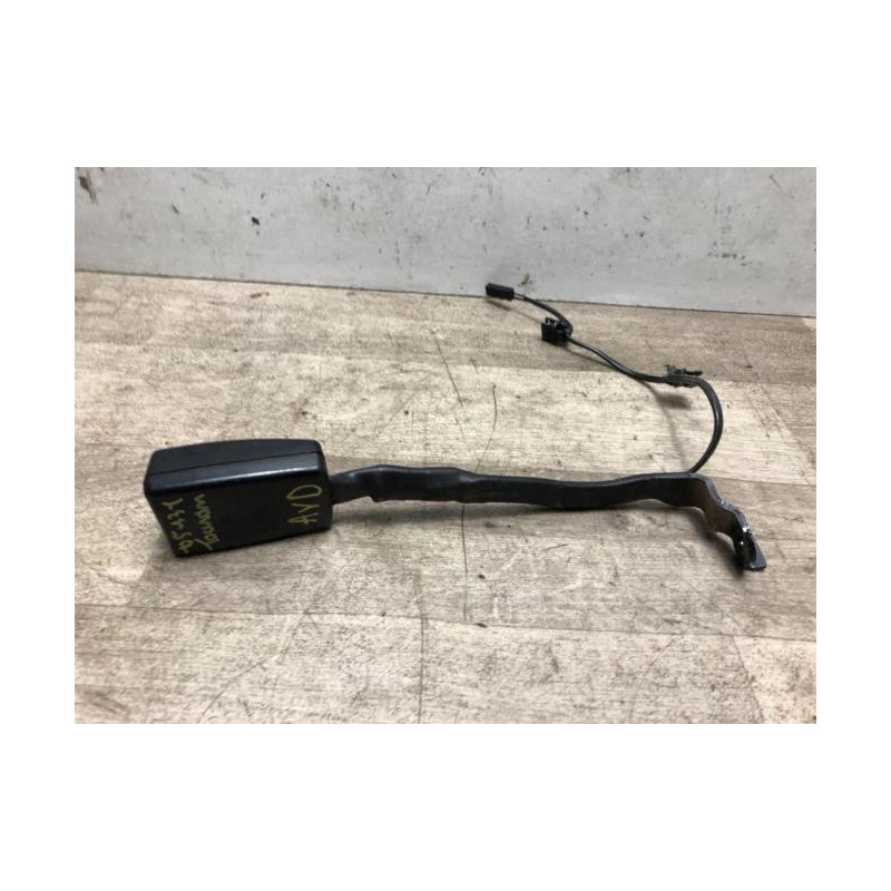 Attache ceinture avant droit VOLKSWAGEN TOURAN 1 PHASE 1 d’occasion