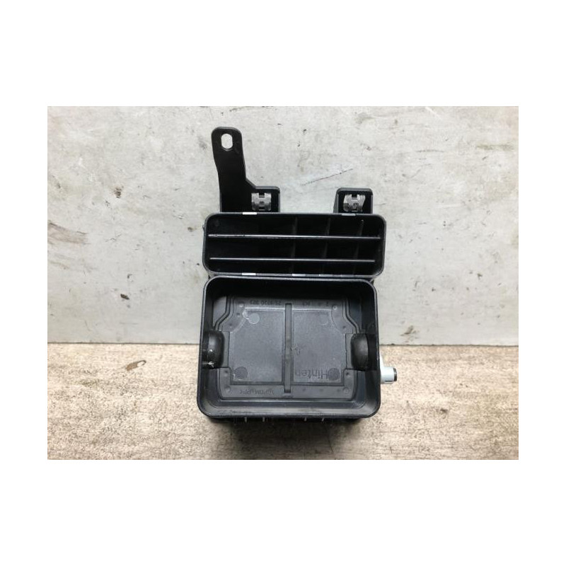 Aerateur tableau de bord avant droit VOLKSWAGEN TOURAN 1 PHASE 1 d’occasion