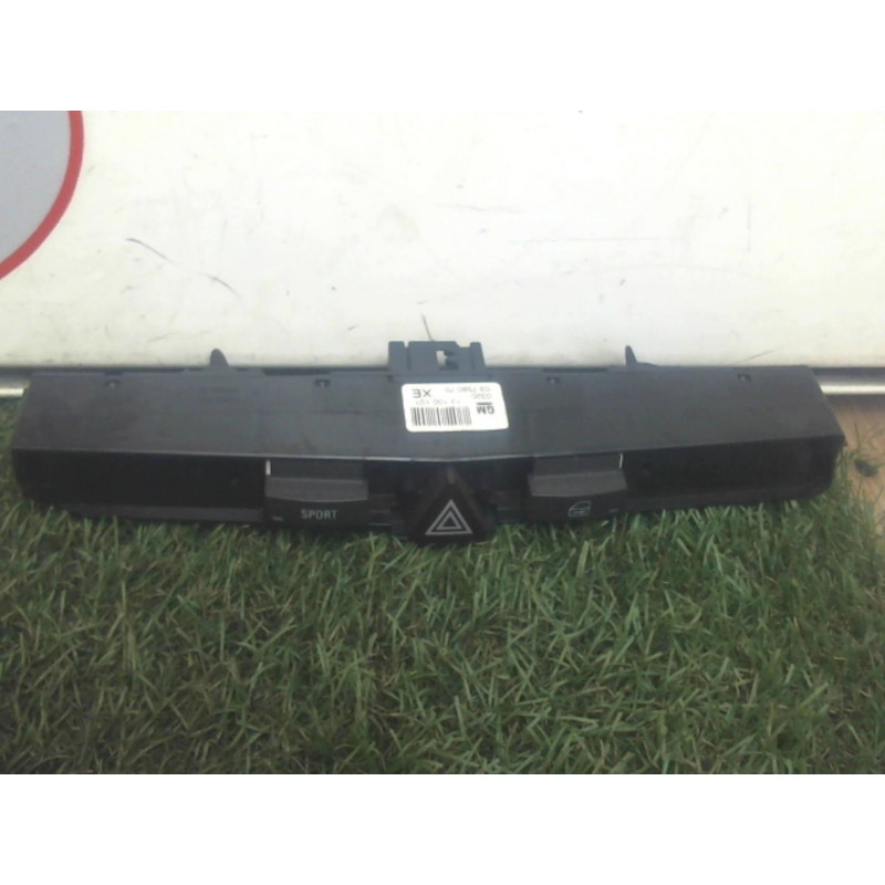 Bouton de warning OPEL ASTRA (H) d’occasion
