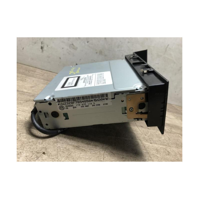 Chargeur CD VOLKSWAGEN TOURAN 1 PHASE 1 d’occasion