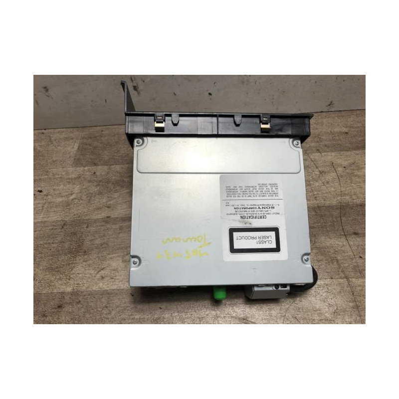 Chargeur CD VOLKSWAGEN TOURAN 1 PHASE 1 d’occasion