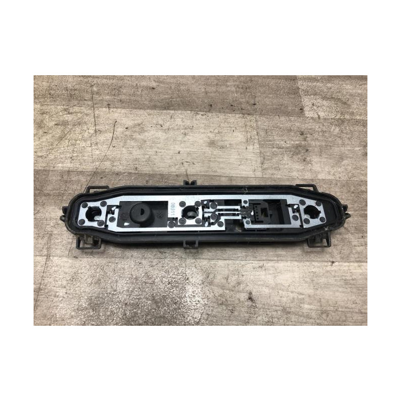 Platine feu arriere droit RENAULT KANGOO 2 PHASE 1 d’occasion