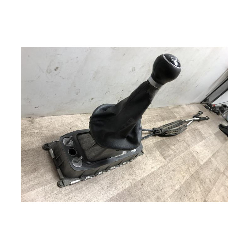 Levier de vitesses VOLKSWAGEN TOURAN 1 PHASE 1 d’occasion