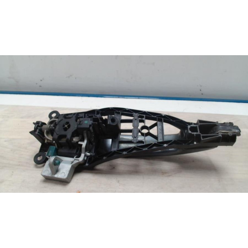 Poignee porte arriere gauche OPEL ASTRA H PHASE 1 d’occasion