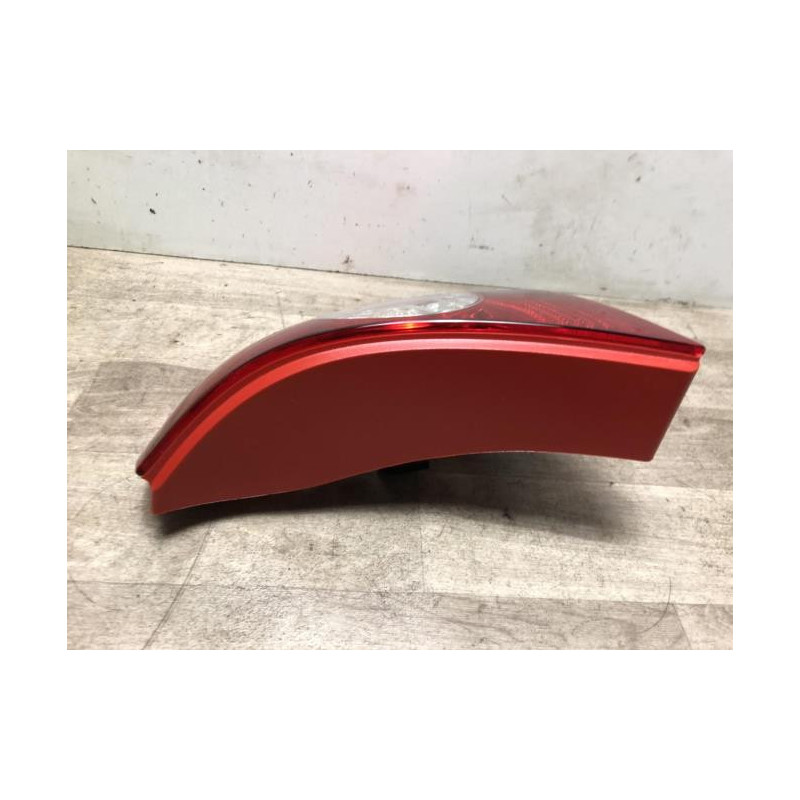 Feu arriere principal droit (feux) RENAULT CLIO 2 PHASE 2 d’occasion
