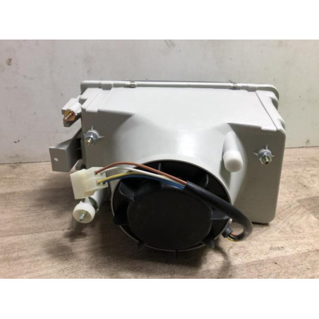 Optique avant principal gauche (feux)(phare) IVECO  d’occasion