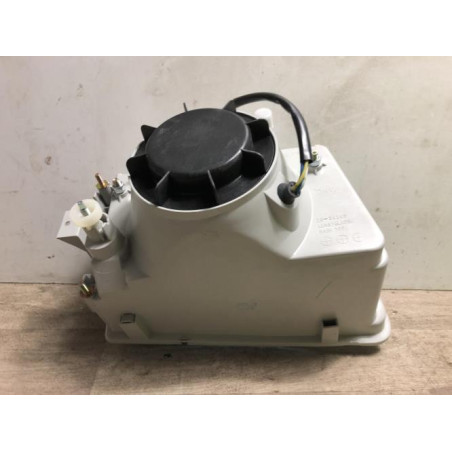 Optique avant principal gauche (feux)(phare) IVECO  d’occasion