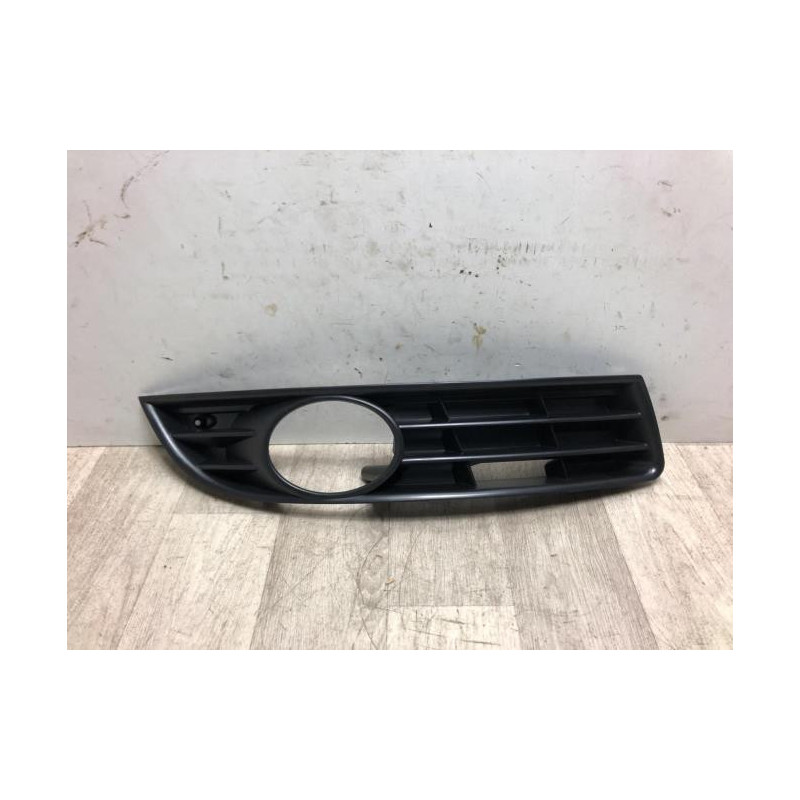 Enjoliveur anti brouillard VOLKSWAGEN PASSAT 5 d’occasion