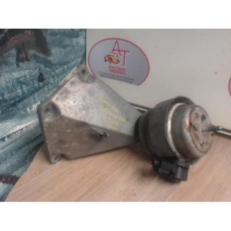 Support moteur AUDI A6 2.0 d’occasion