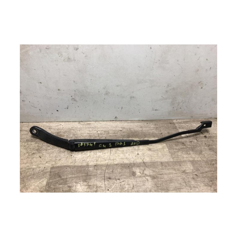 Bras essuie glace avant droit CITROEN C4 2 PHASE 1 d’occasion