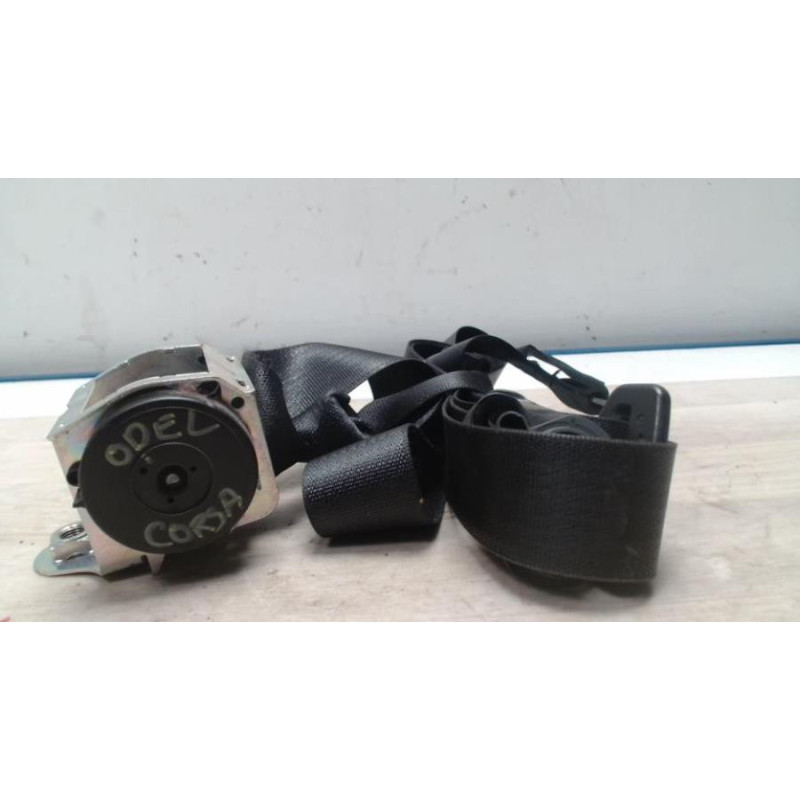 Ceinture avant gauche OPEL CORSA D PHASE 1 d’occasion