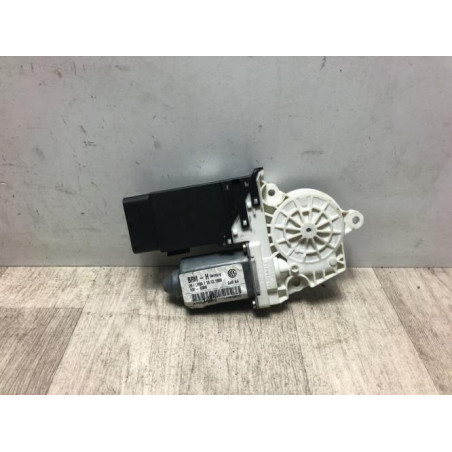 Moteur leve vitre avant droit VOLKSWAGEN GOLF 4 d’occasion