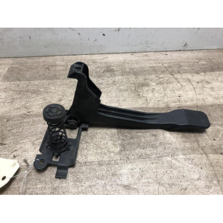 Poignee d'ouverture de capot RENAULT MEGANE 3 PHASE 1 d’occasion