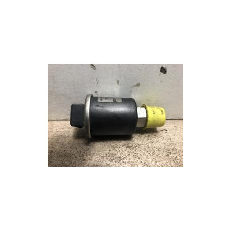 Pressostat de climatisation VOLKSWAGEN GOLF 4 d’occasion