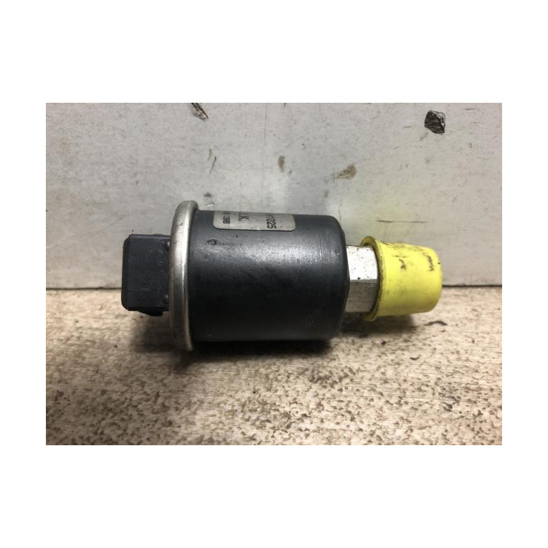 Pressostat de climatisation VOLKSWAGEN GOLF 4 d’occasion
